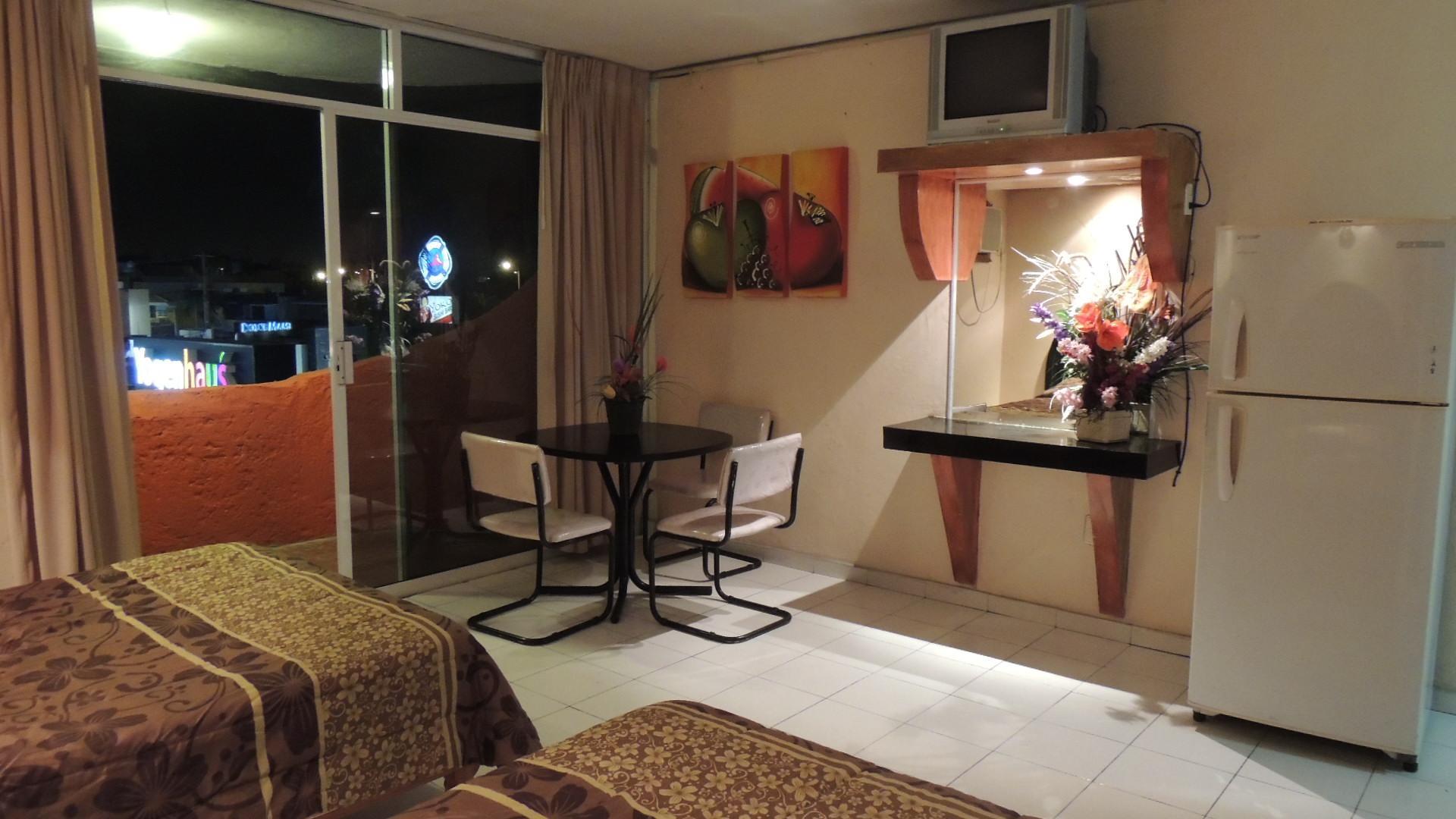 Capital O Zona Dorada Inn, Mazatlan Dış mekan fotoğraf