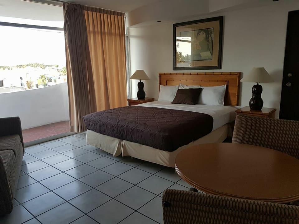 Capital O Zona Dorada Inn, Mazatlan Dış mekan fotoğraf